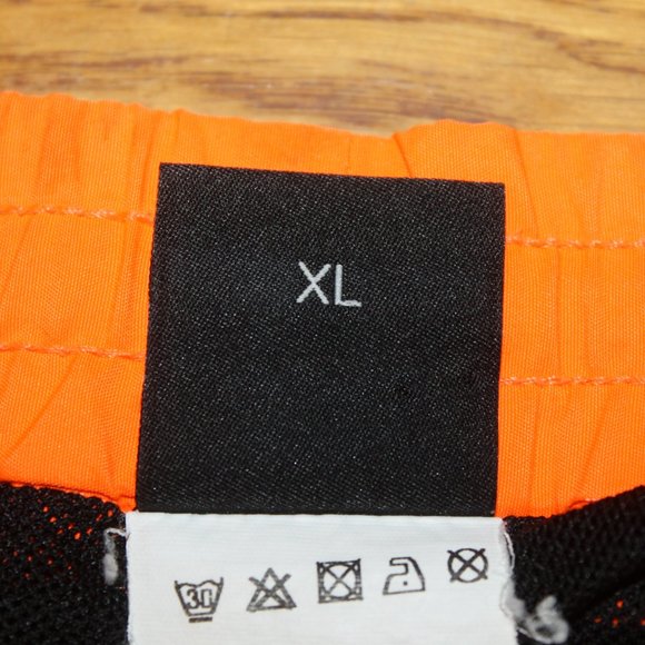 Vintage 90s Hugo Boss Half Zip Sweater + Shorts +Promo Ball - Picture 10 of 13